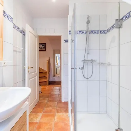 Apartment Alt 09